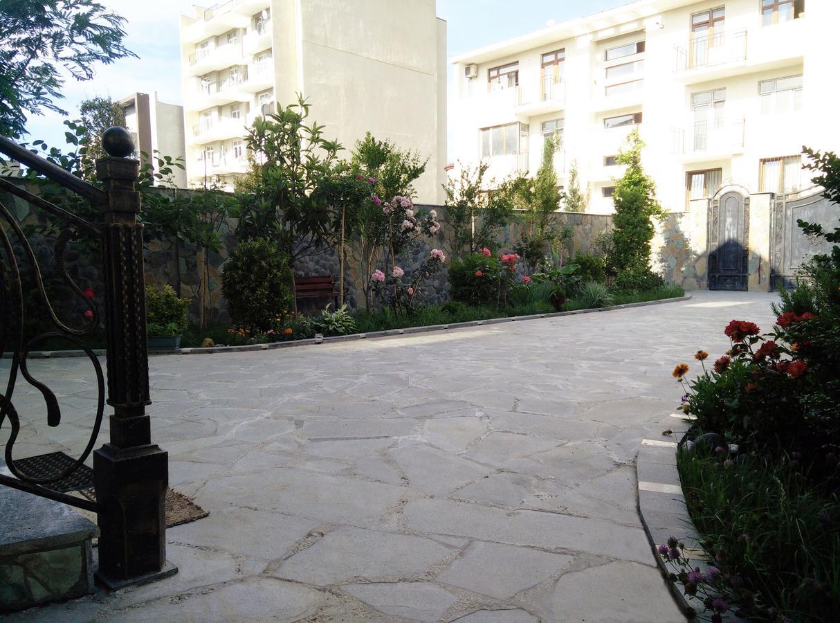 Hotel Mimino Tiflis Exterior foto